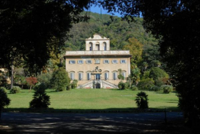 Гостиница Villa di Corliano Relais all'Ussero  Сан - Джулиано Терме